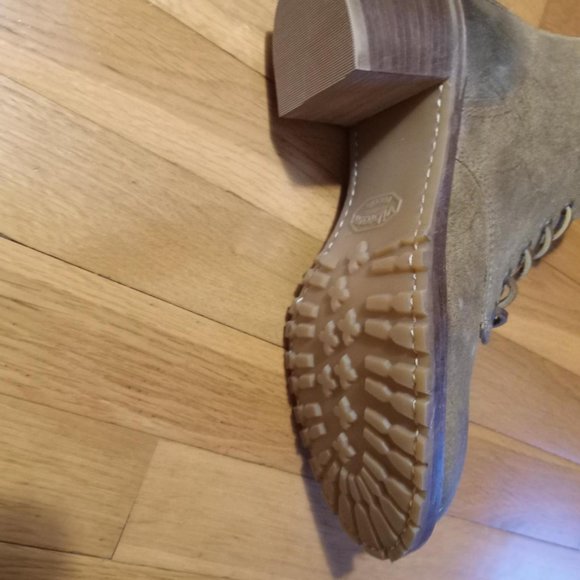 NWT Frye Sabrina Brown/Caramel size 8 Brand New - Picture 4 of 9